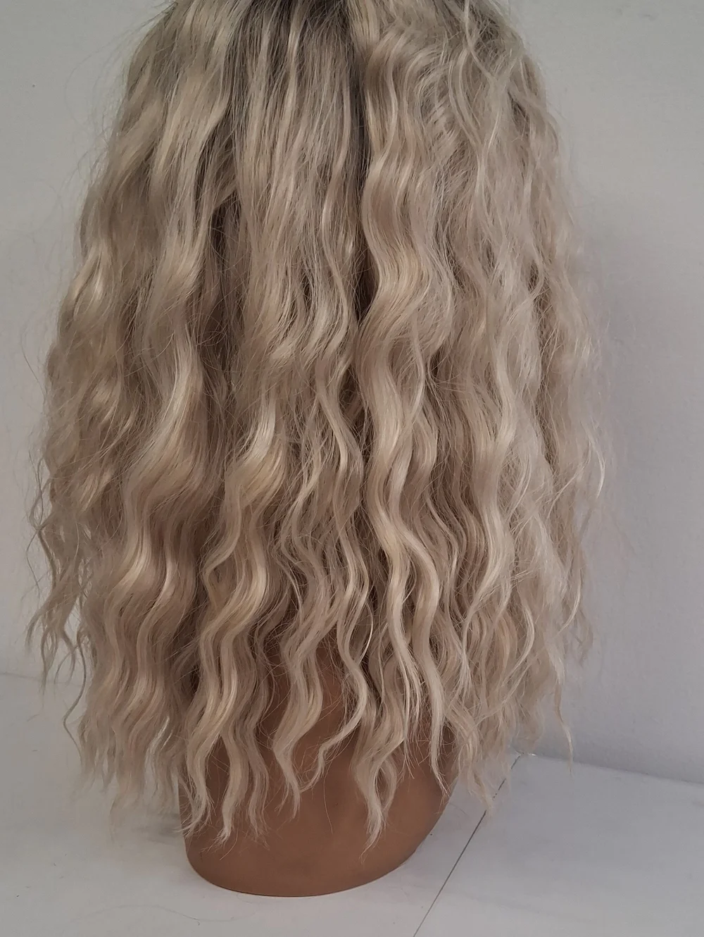 NWT Blonde Wavy Lace Front Wig - Natural Blonde Women's Hair